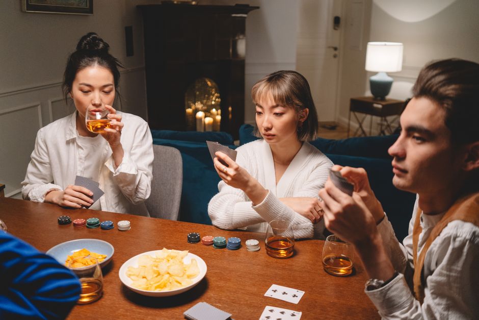 Slot Volatility Explained: Why Your $100 Lasts 20 Spins or 200
