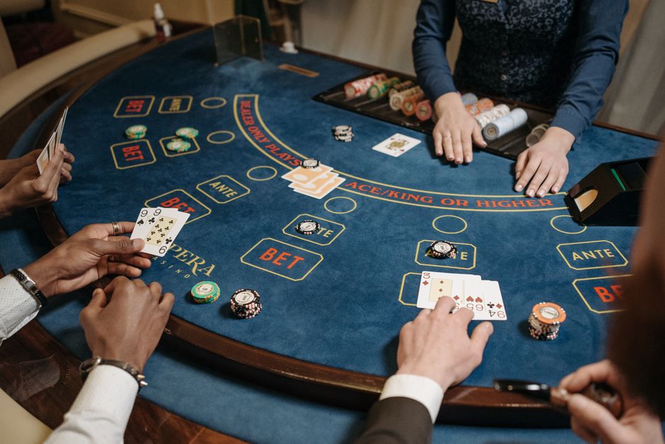 The Real Math Behind Slot Machines (And Why It Matters)