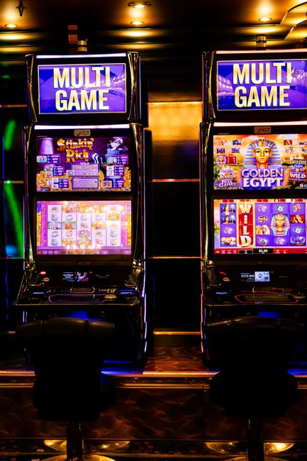 The Math Behind the Magic: Why Smart Players Think Differently